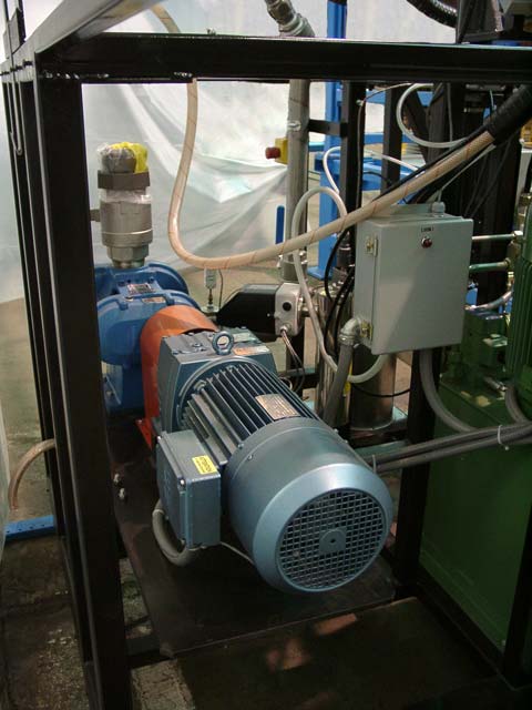The high viscosity resin requires a powerful pump and motor.